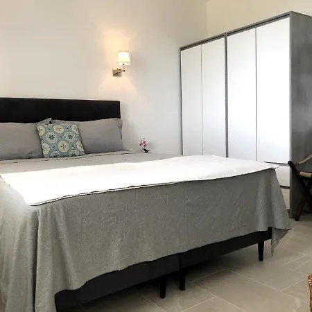 Amadea Apartment *